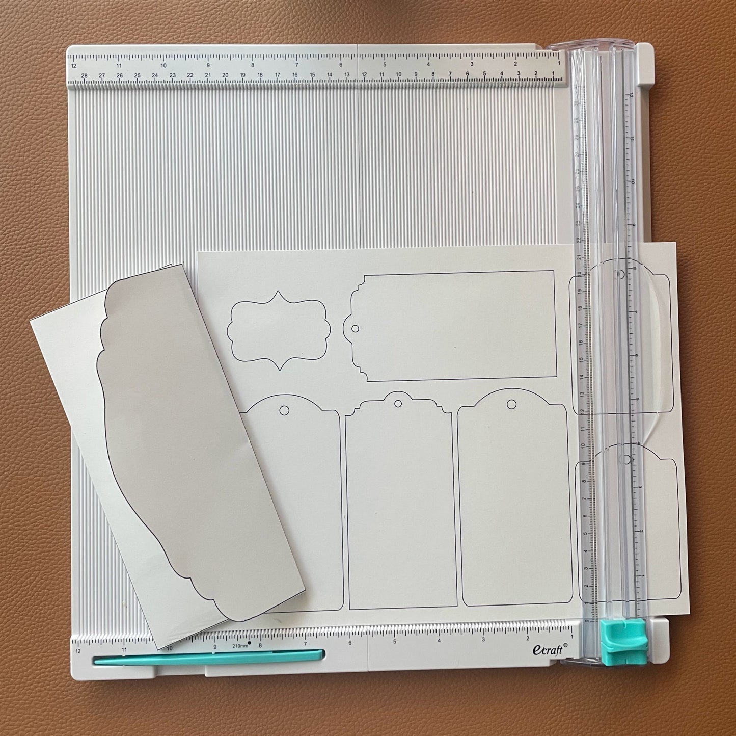 Junk Journal Waterfall Folio Template - Tall Booklet, Blank Printable